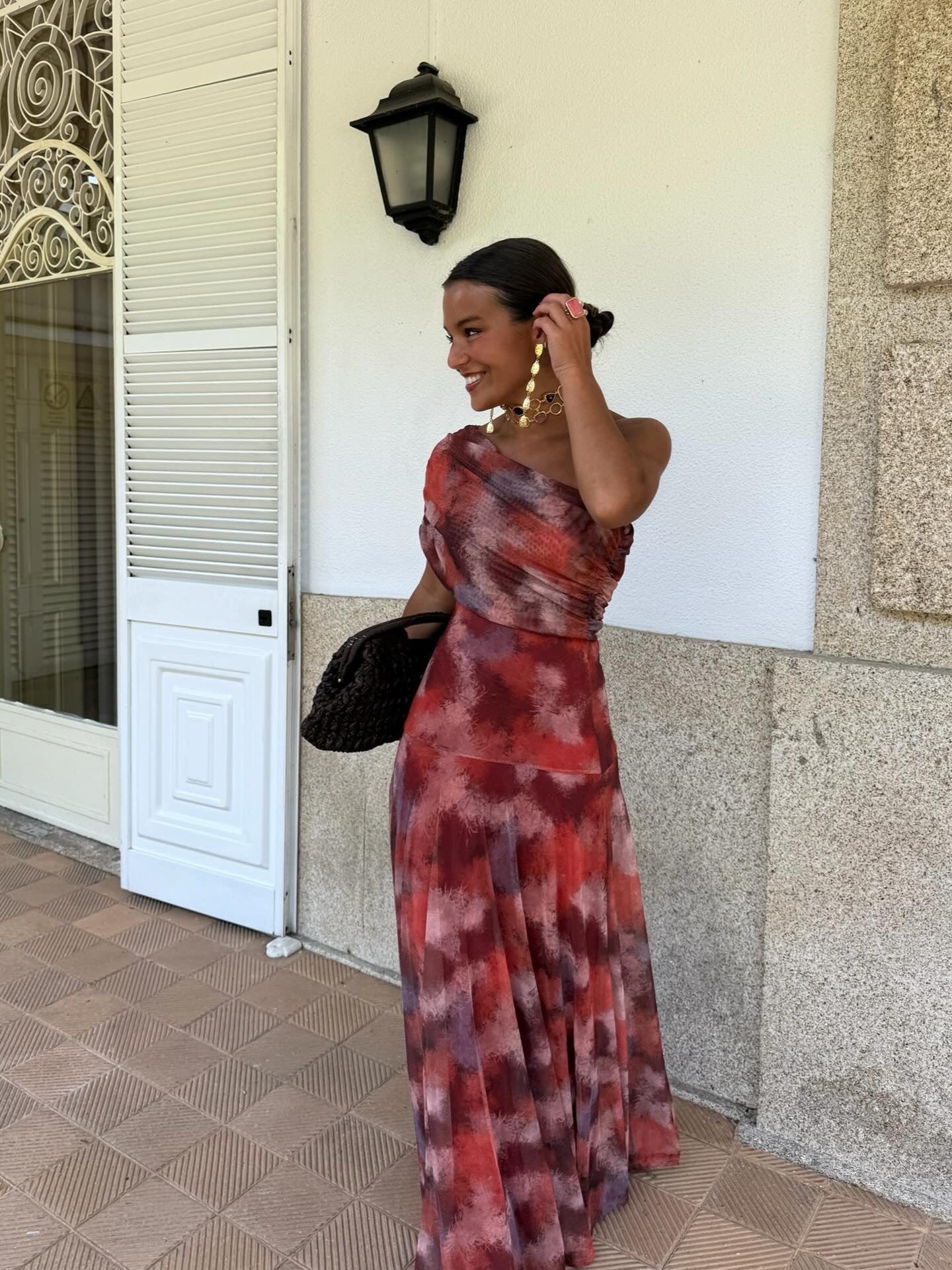 Toledo: Bold Red Print