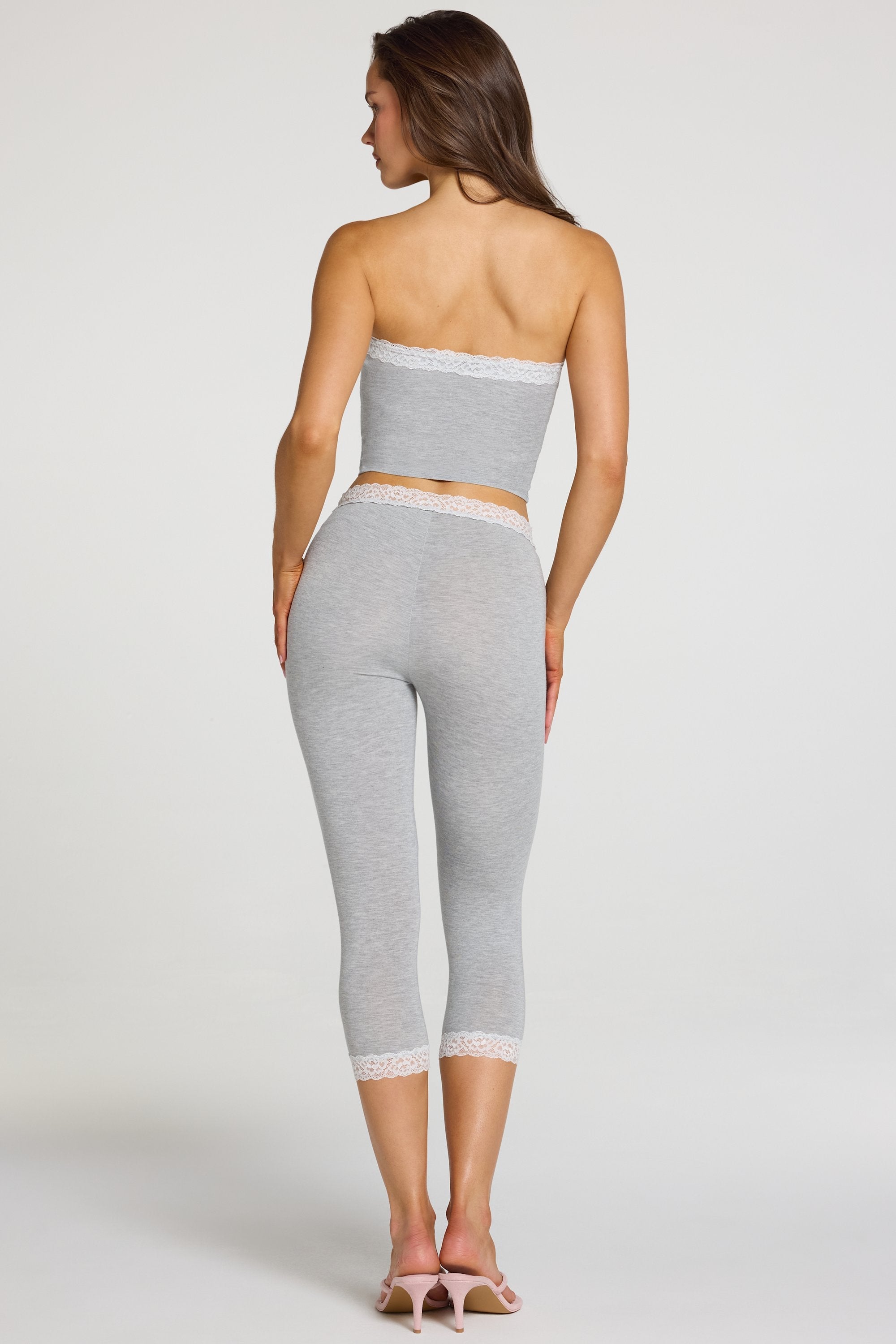 Leggings capri de tiro medio con borde de encaje de modal en gris jaspeado