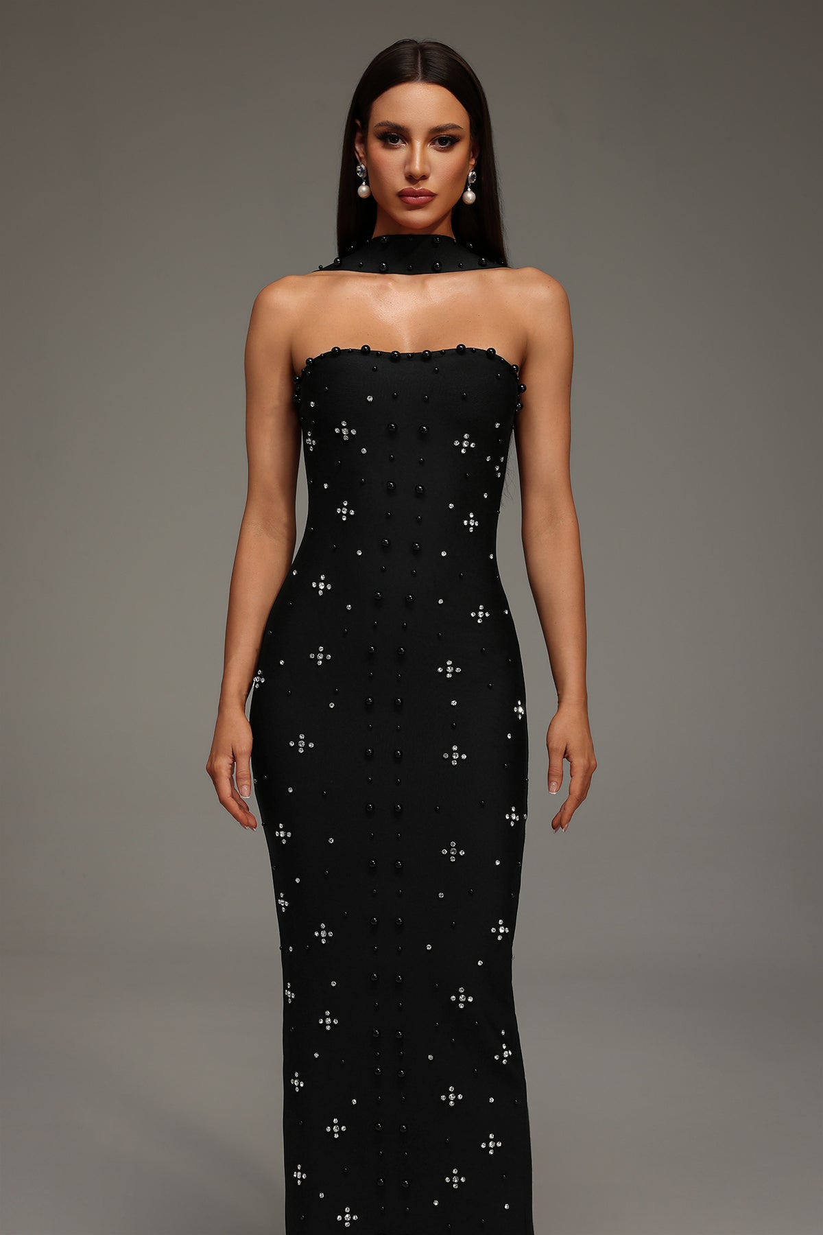 Nesya Sleeveless Pearl Bandage Maxi Dress
