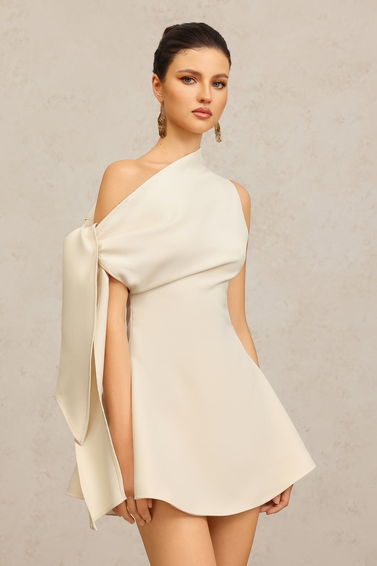 Retale One Shoulder Mini Dress