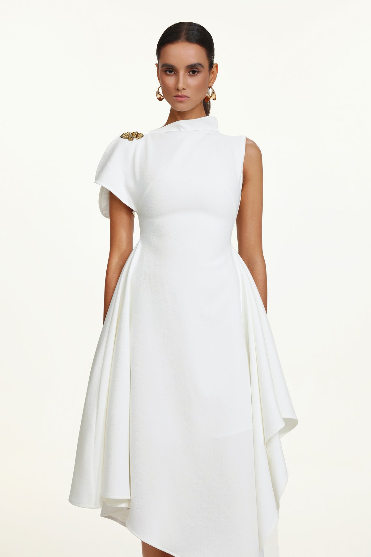 Weren Elegant Contour High Neck Asymmetric Maxi Dress