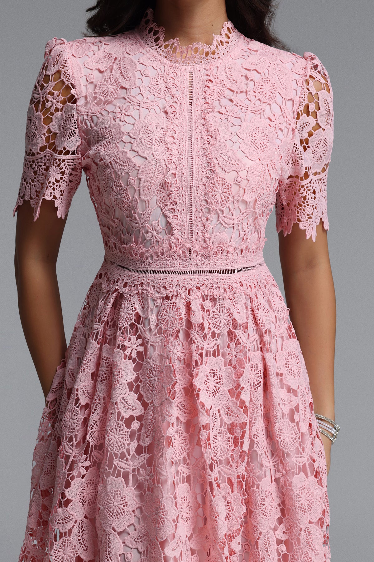 Valema Flowy Short Sleeve Floral Lace Midi Dress