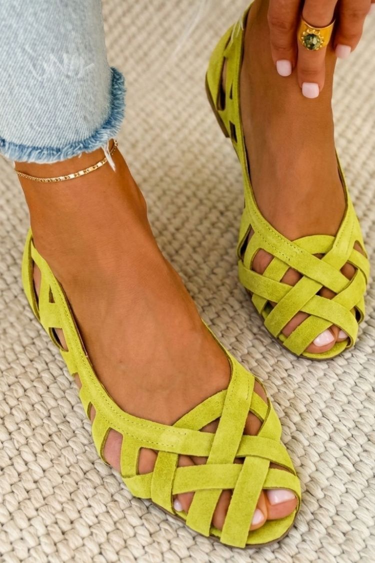 Cora | Open-Toe Criss-Cross Flat Sandals