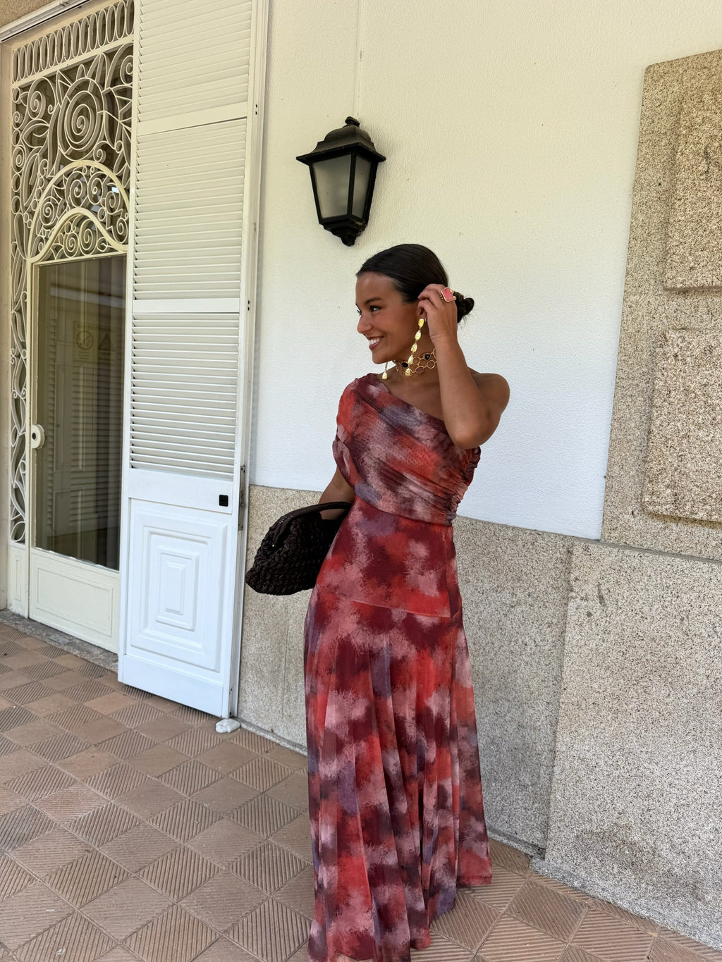 Toledo: Bold Red Print