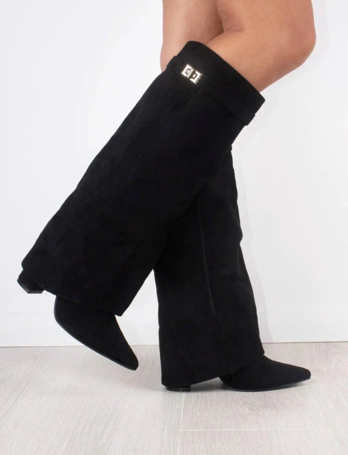 Berlin Suede Black Boots