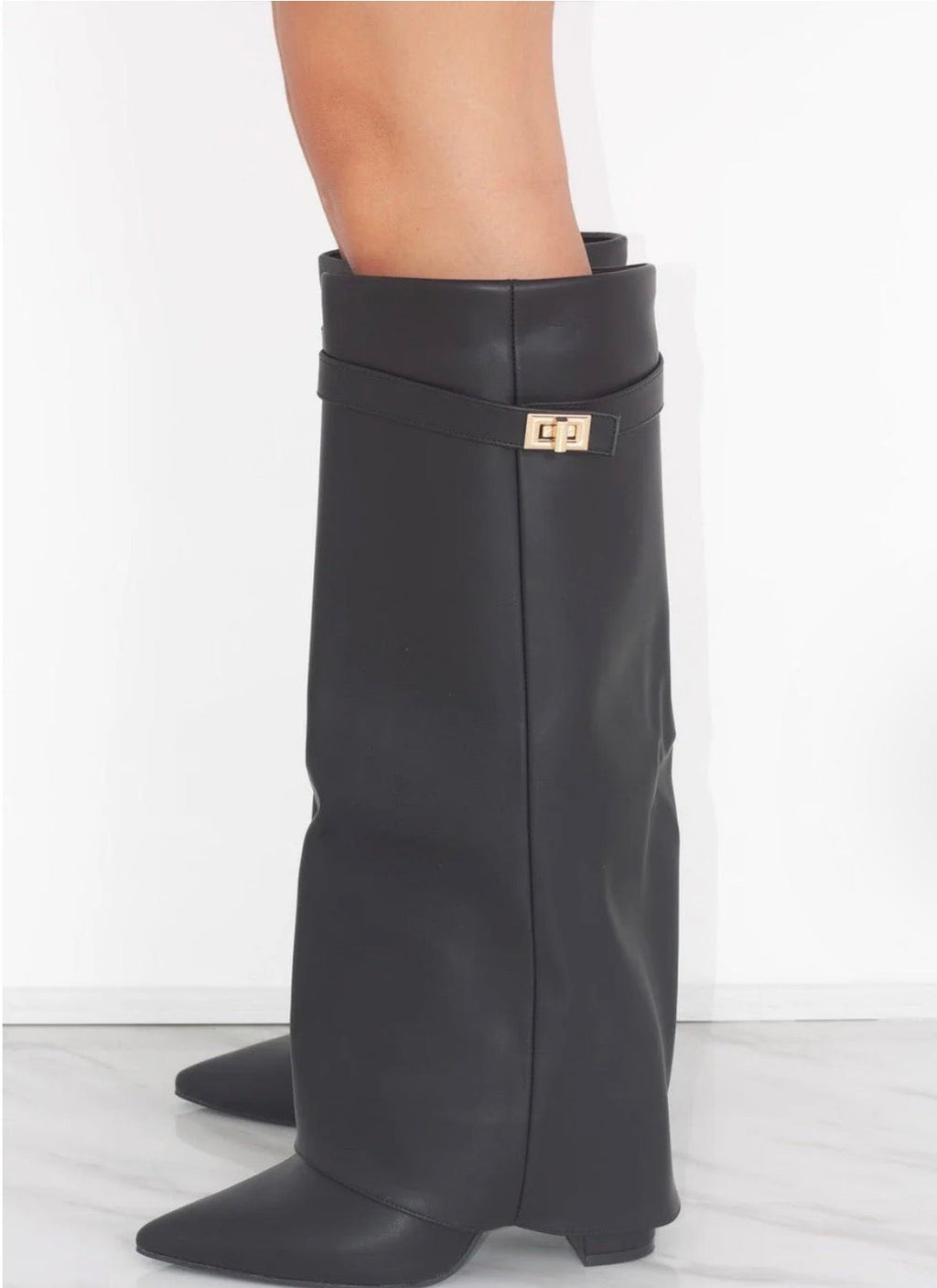 Tokyo Leather Black Boots