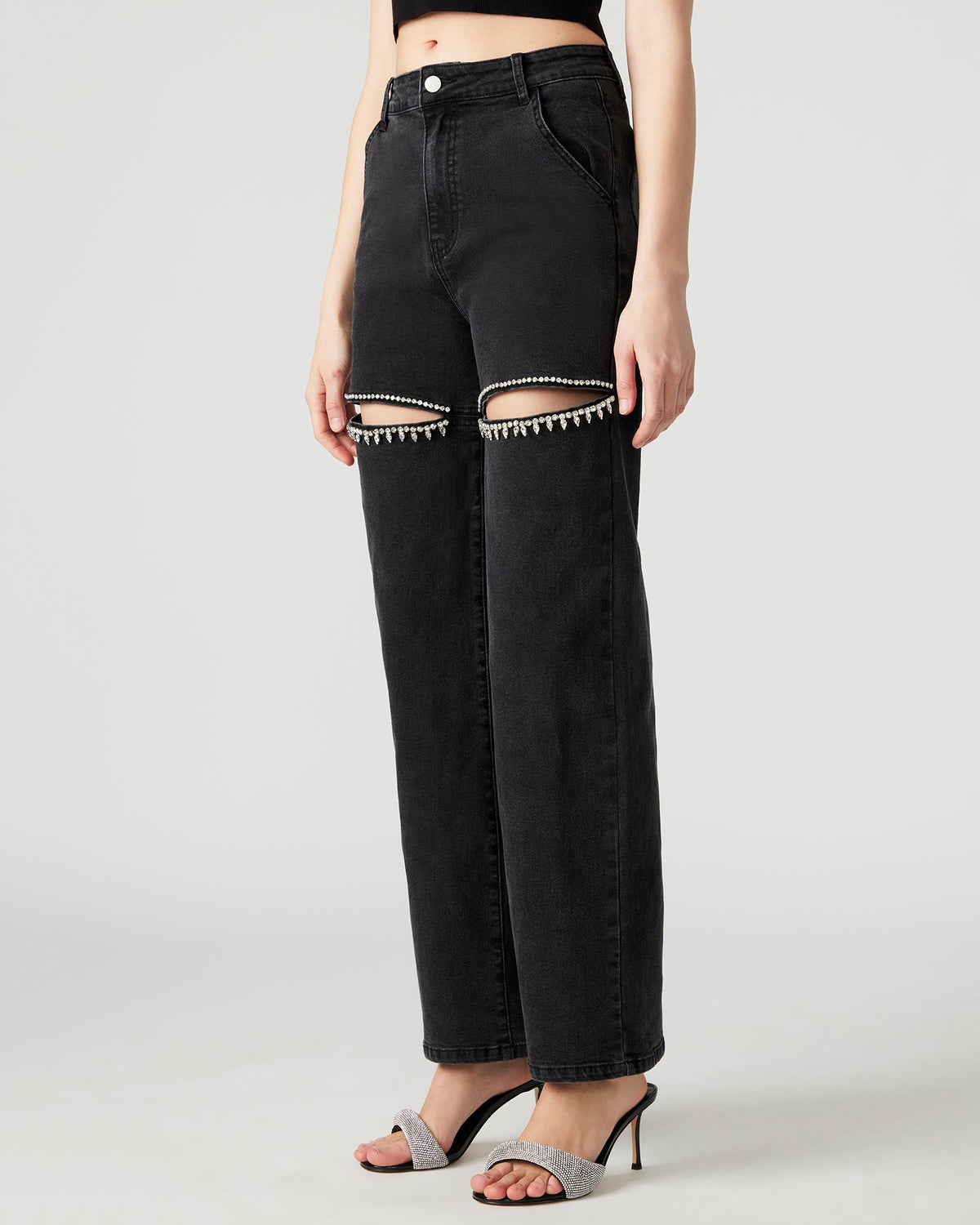 Taylor Jean – Black
