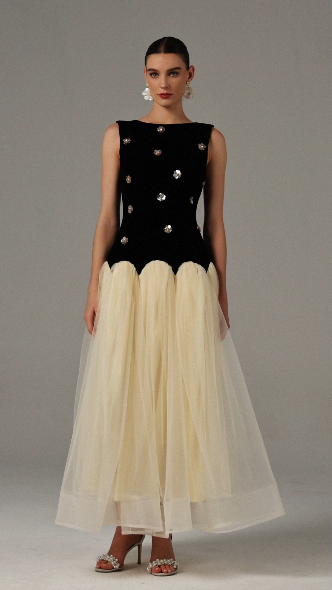 Roto Sleeveless Sequin Flowers Maxi Dress
