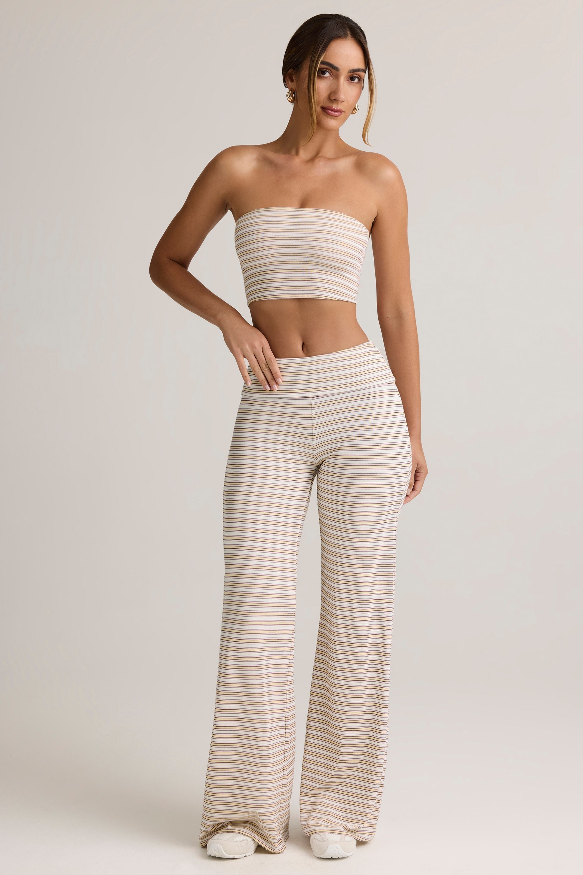 Pantalones de modal de pierna ancha con cintura plegable en rayas rosa y amarillas