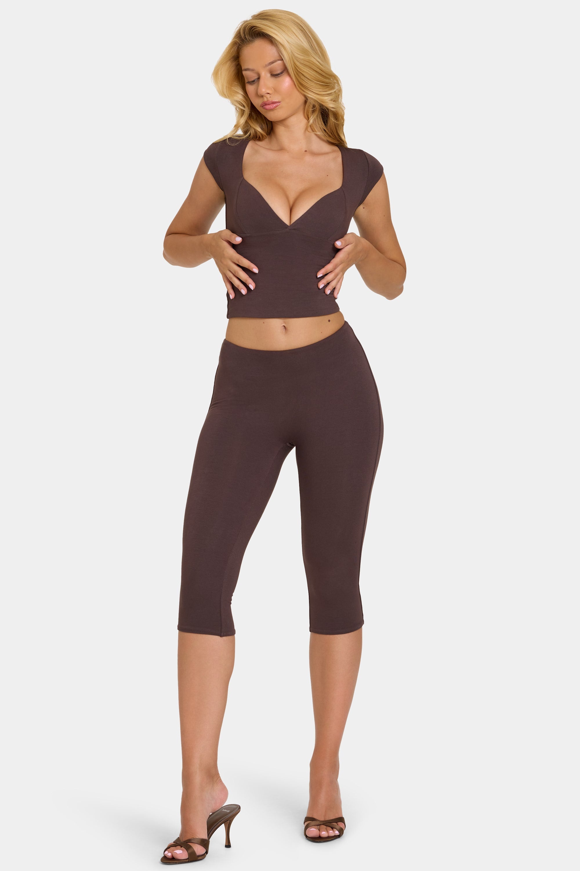 Leggings capri de modal en chocolate