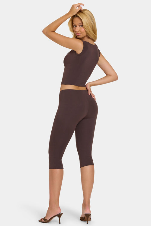 Leggings capri de modal en chocolate
