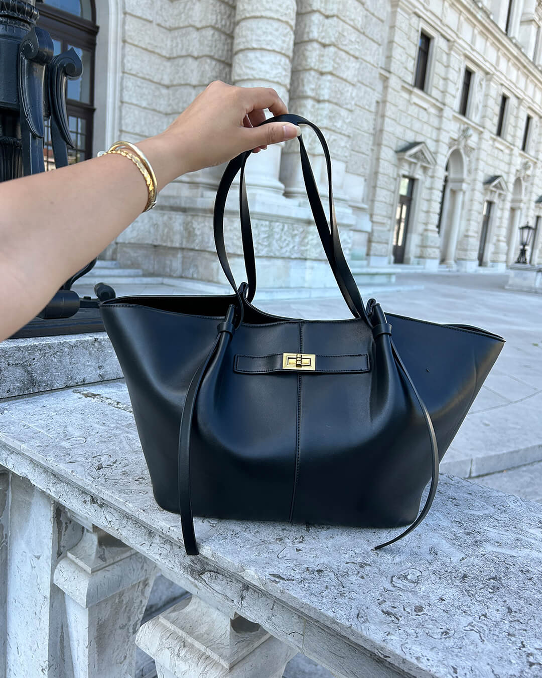 Gerda Shopper Bag - Black