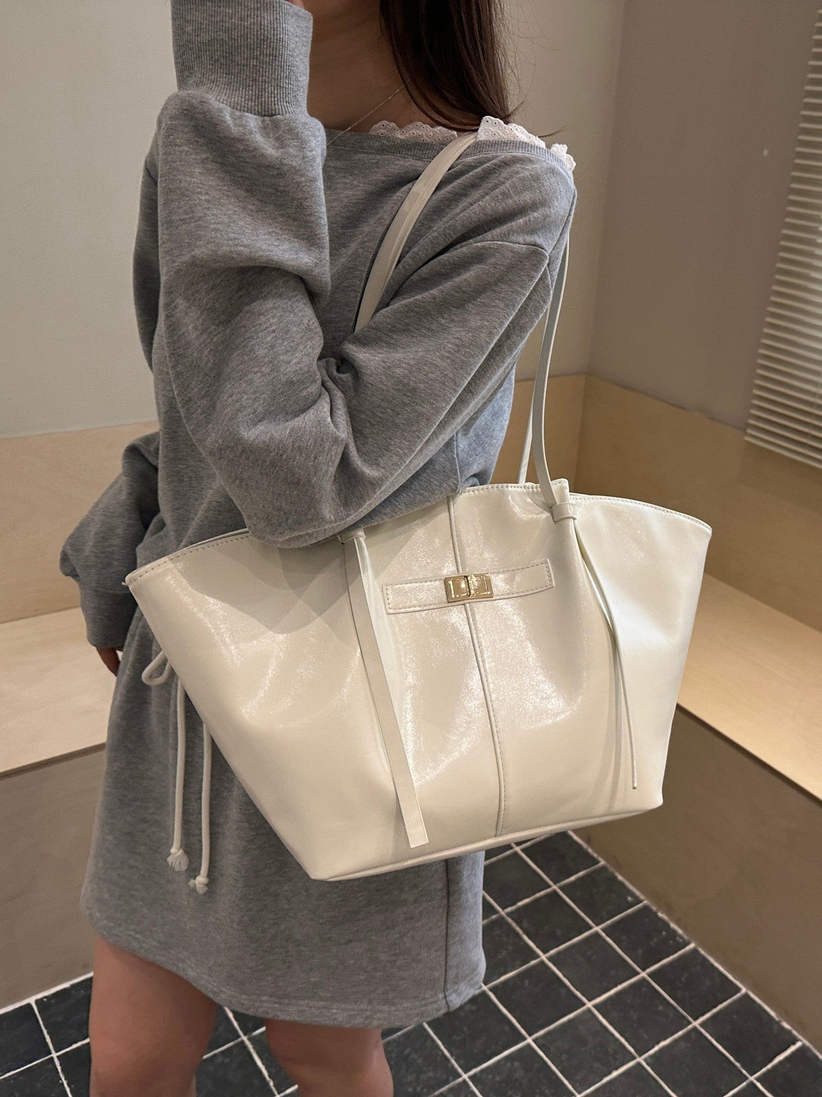 Gerda Shopper Bag - White